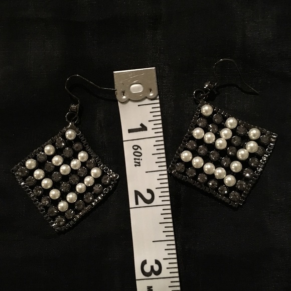 Pearl rhinestones mesh ADD ON priced - Picture 2 of 3
