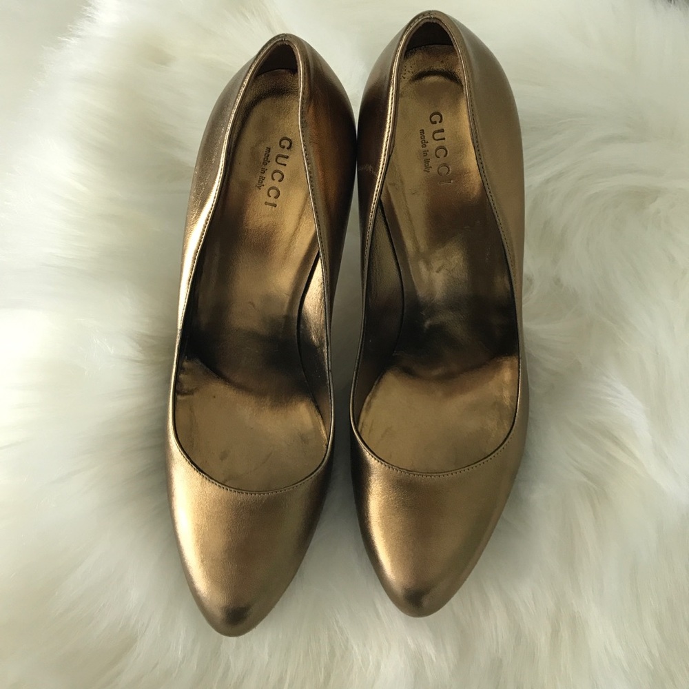 Gucci bronze heels sz 7.5