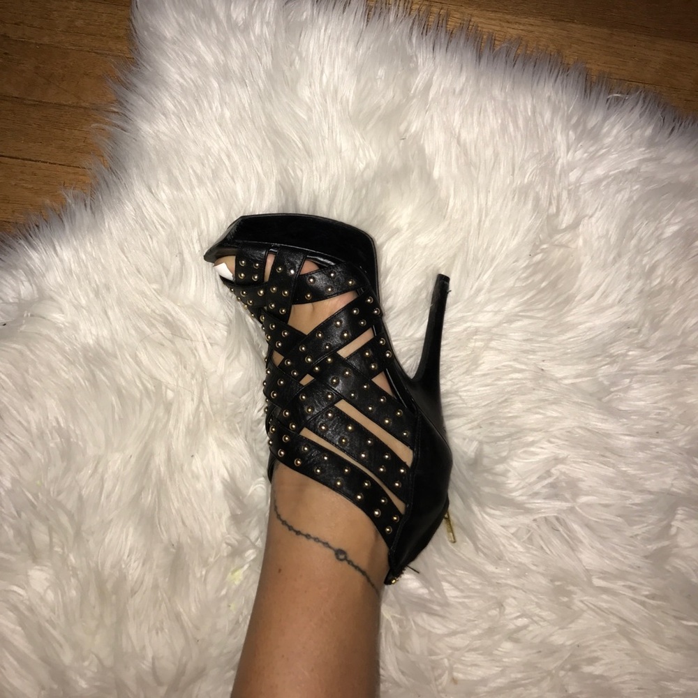 Black leather 4" heels