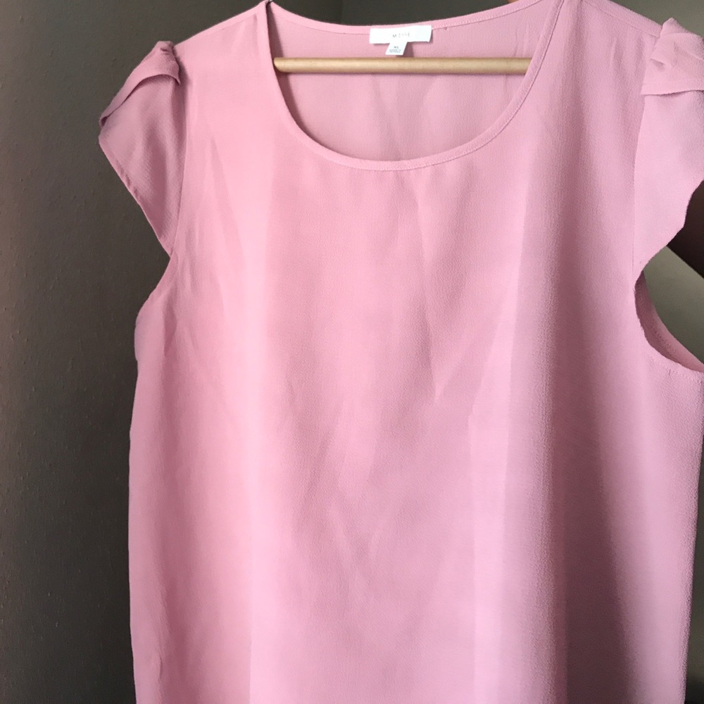 Simple and classy pink top