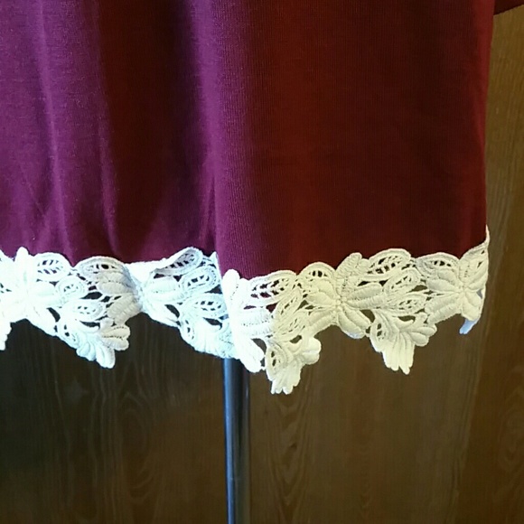 HANNAH Tunic w/ Crotchet Trim Size Petite Lge NWT - Picture 3 of 7