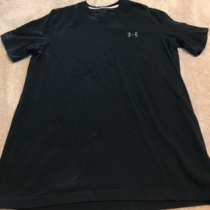 Men's underarmour heat gear loose top