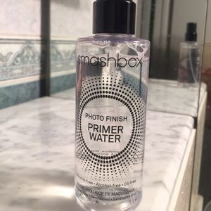 Smashbox Photo FInish Primer Water.