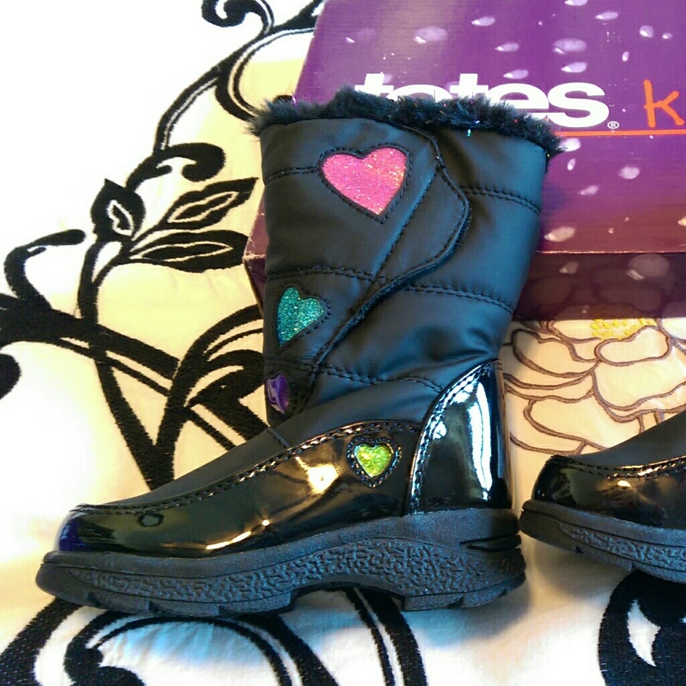 💔SOLD💔Totes toddler snow boots