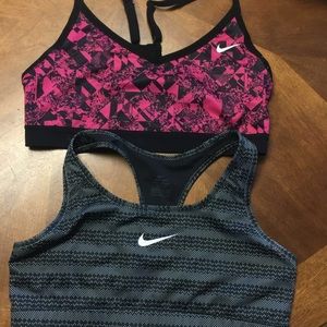 Nike sports bra bundle