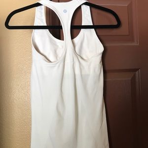 Workout tank with built in bra
