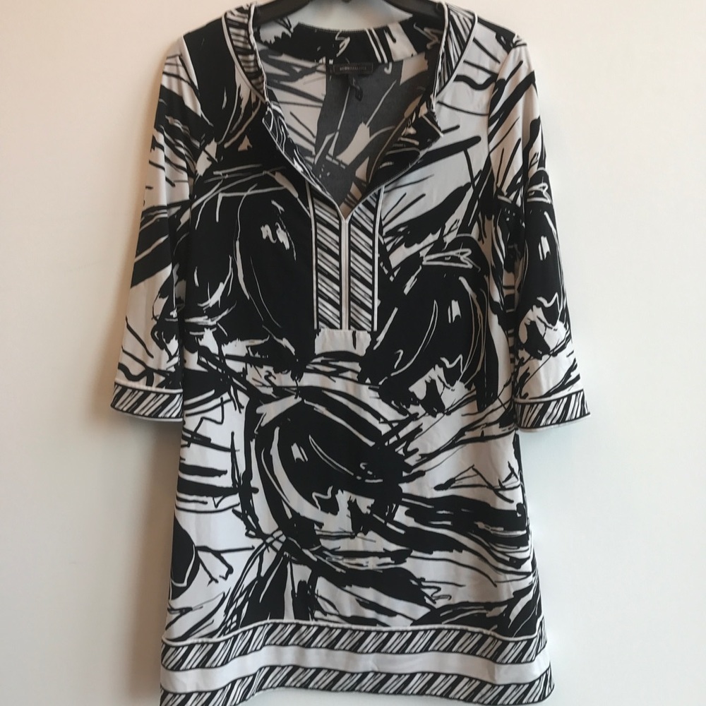 BCBG Black and White Tunic Shift Dress Small