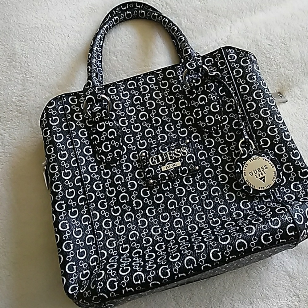 GUESS logo handbag