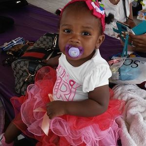 Meet your Posher, Sache