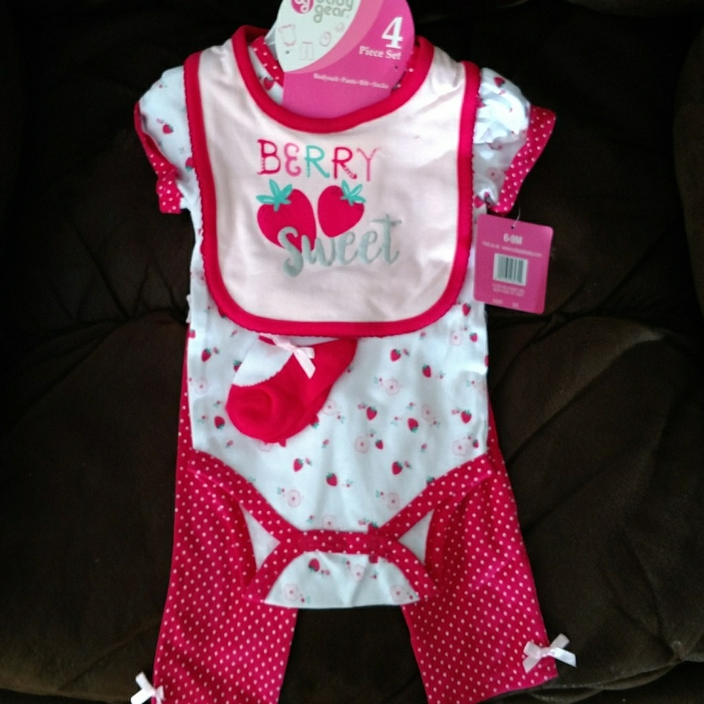 4 pc baby girl set