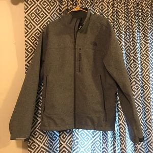 Large men's grey north face jacket🍁🍁