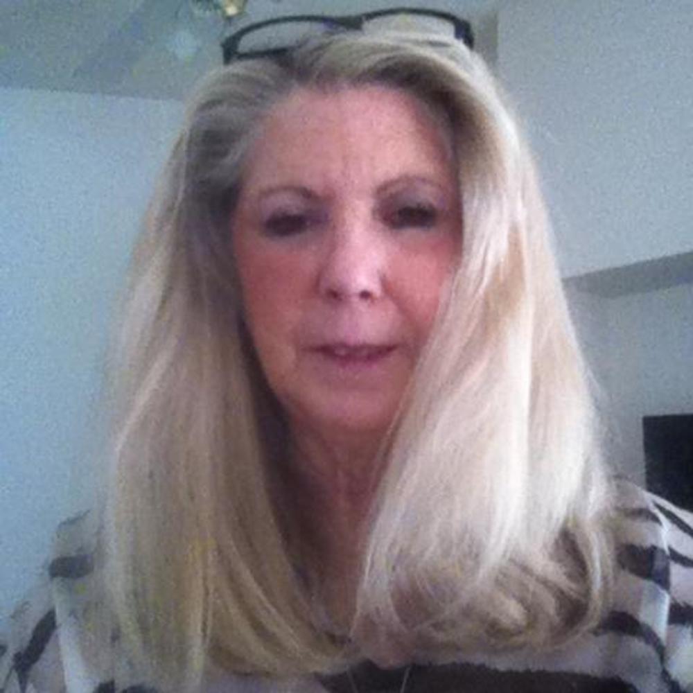 Meet your Posher, Deborah