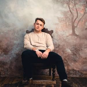 Meet your Posher, Josh