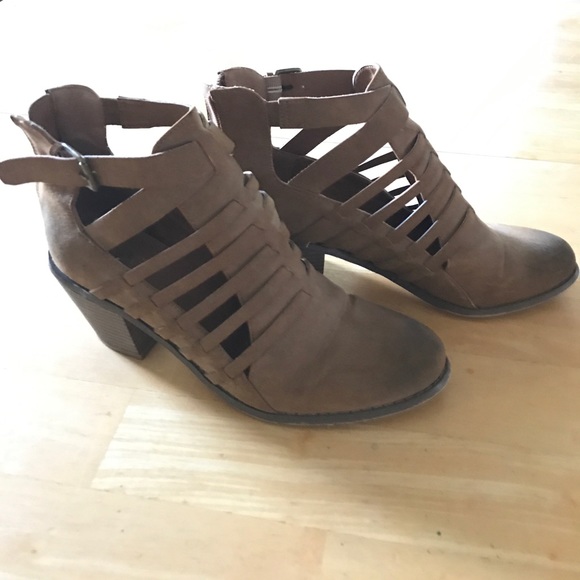 G by Guess Shoes - Guess Booties