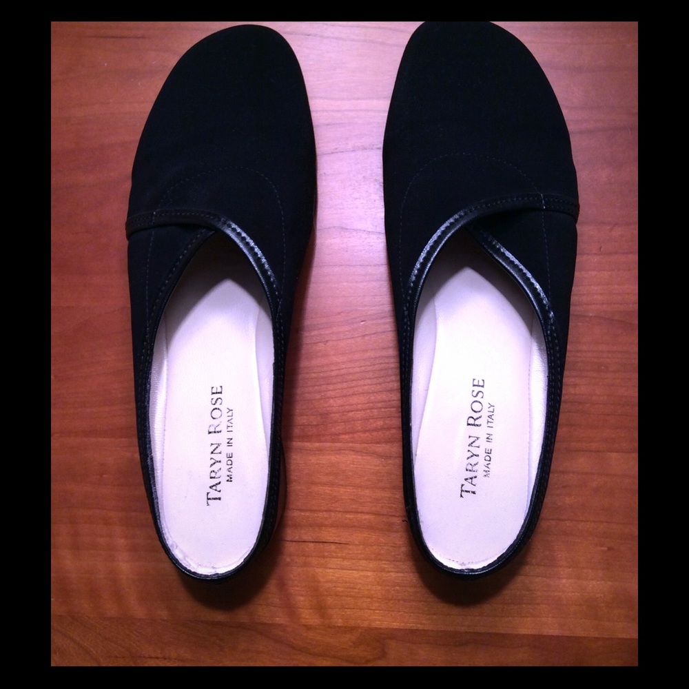 Taryn Rose slides