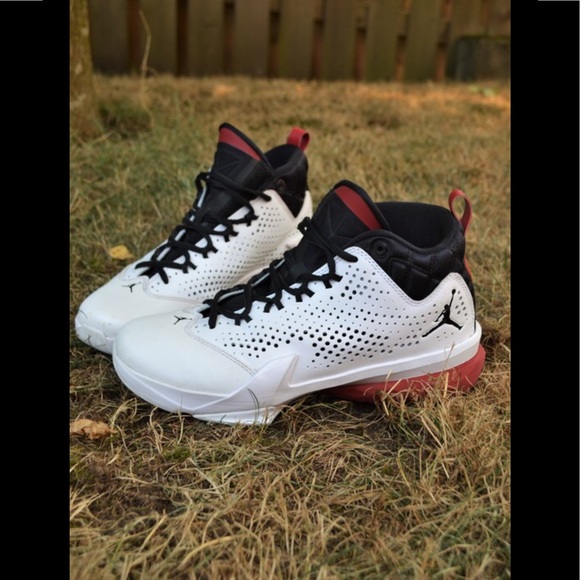 Nike Other - *Final Price* Men's Nike Basketball Shoes!