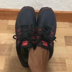 Nike women's 5.0 shoes