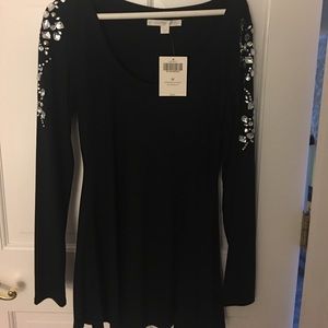 Boston Proper shirt perfect to wear with leggings