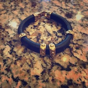 Ginuine leather bracelet with plated gold accents