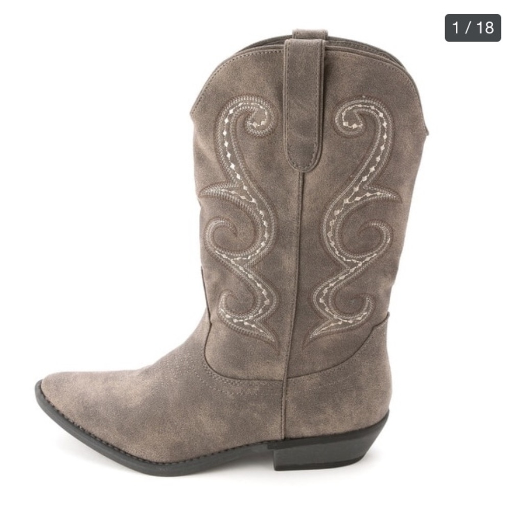 American Rag cowboy boots-NEW!