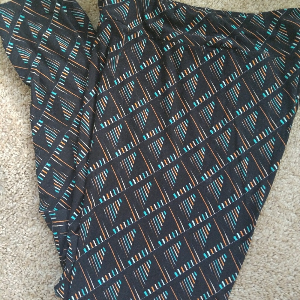 LulaRoe TC Leggings - Striped Angles