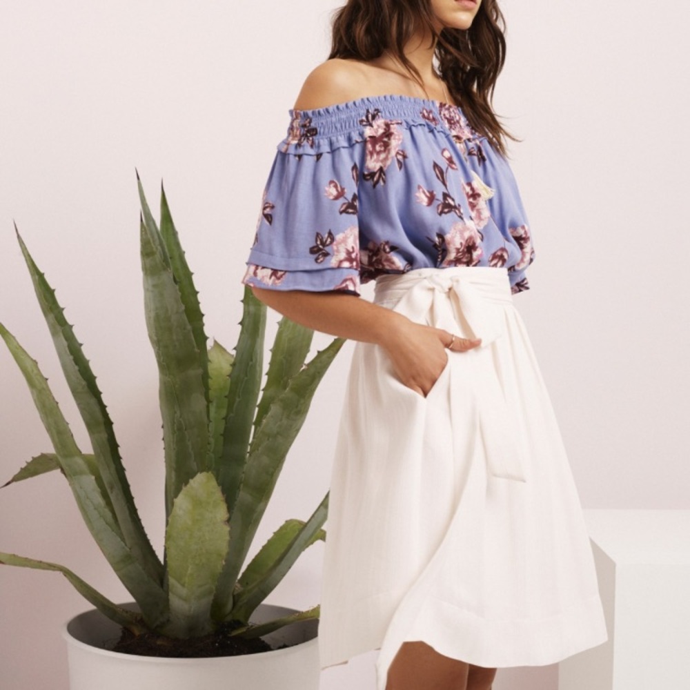 {ASTR the Label} Esme Off the Shoulder Top