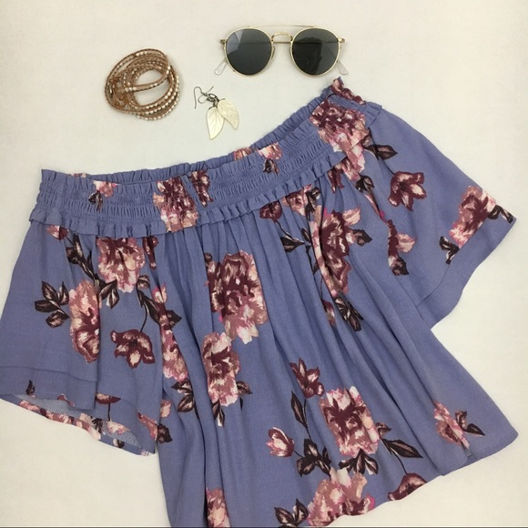 {ASTR the Label} Esme Off the Shoulder Top - Picture 2 of 4