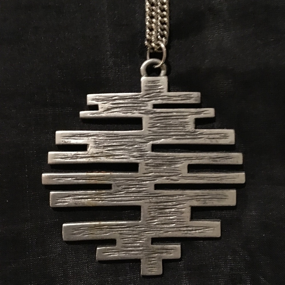Retro -Mod  art necklace