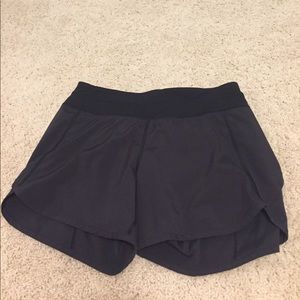 Ivivva relay racer shorts