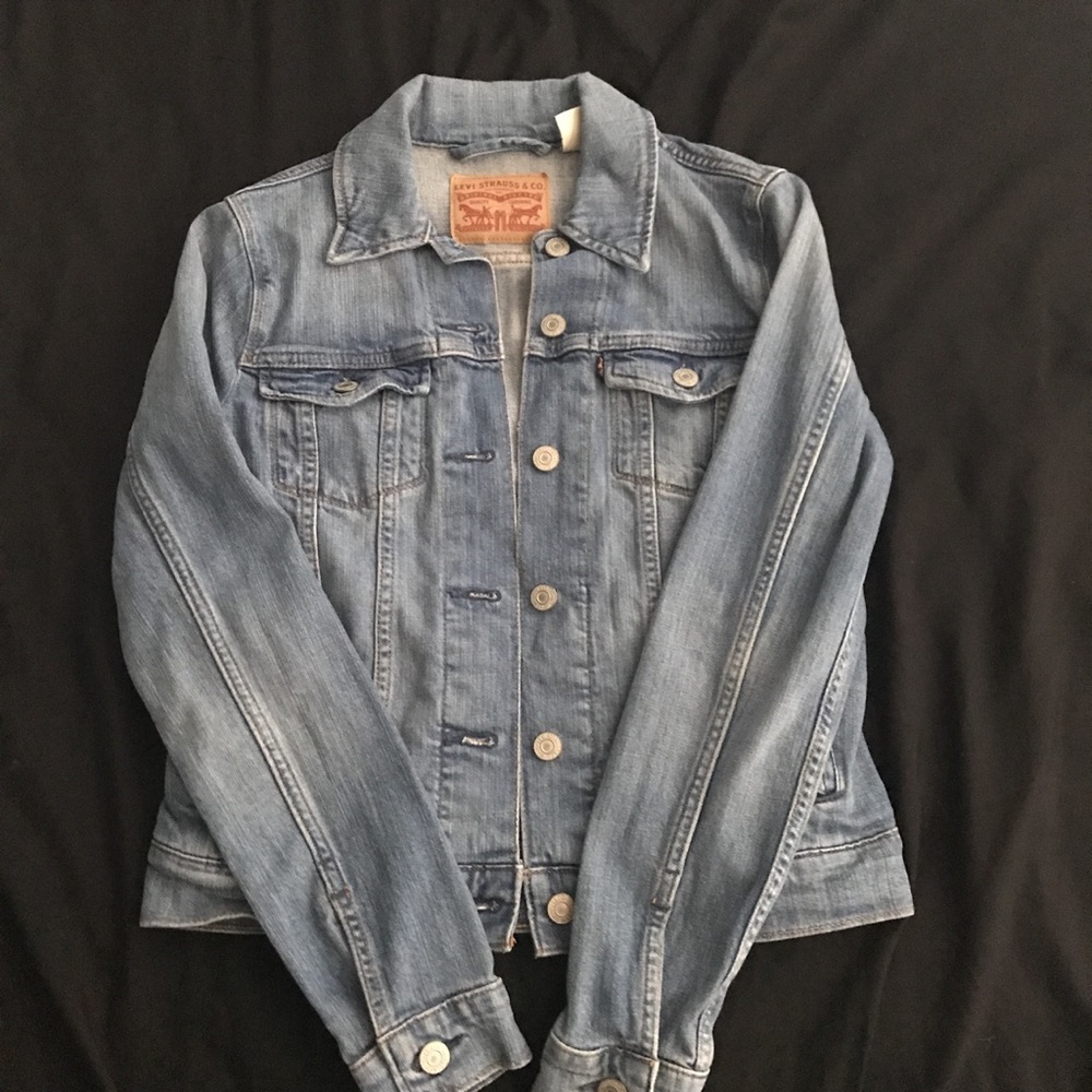 Levi's jean jacket