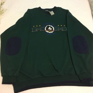 Women's Large Disney Sweatshirt