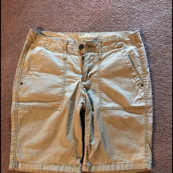NWT Bermuda shorts - Picture 1 of 2