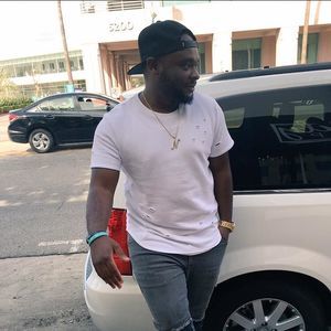 Meet your Posher, Nyfese