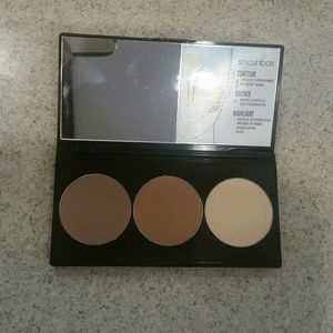 Smashbox Contour Kit in Light/Medium