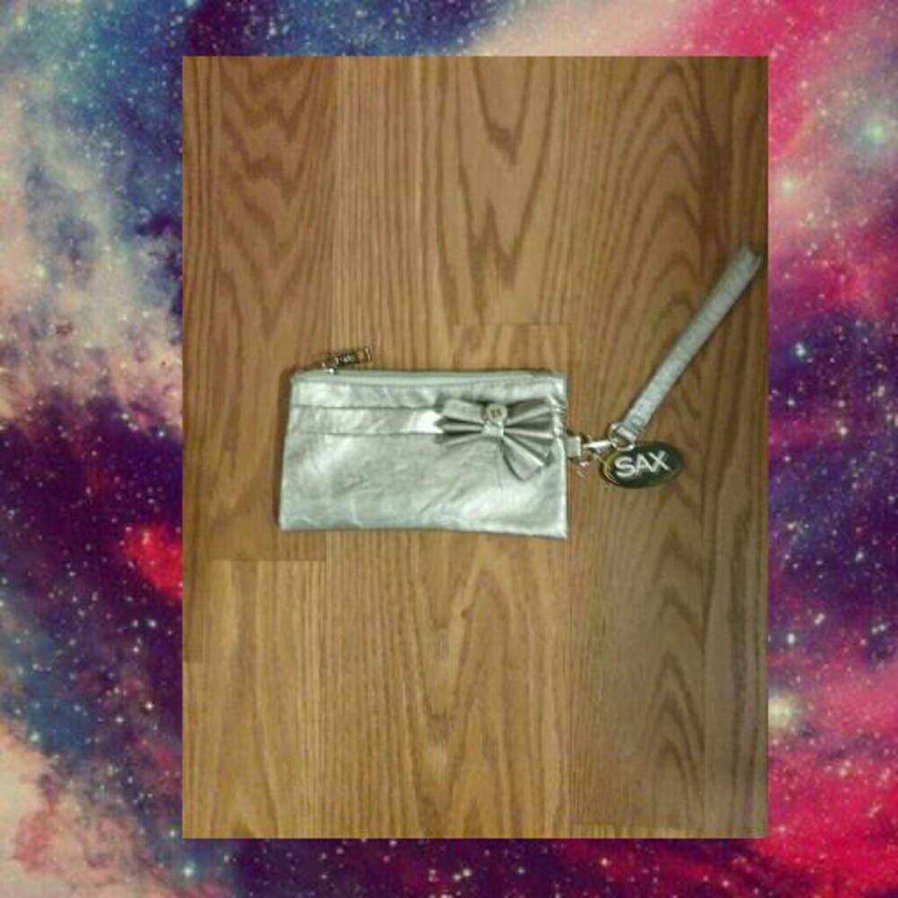 Sax  Wristlet