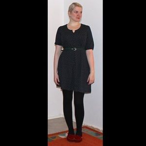 Ultra-Comfy Dark Green Tunic Dress