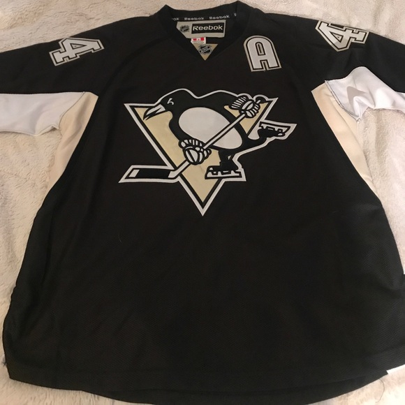 Penguins jersey - Picture 1 of 3