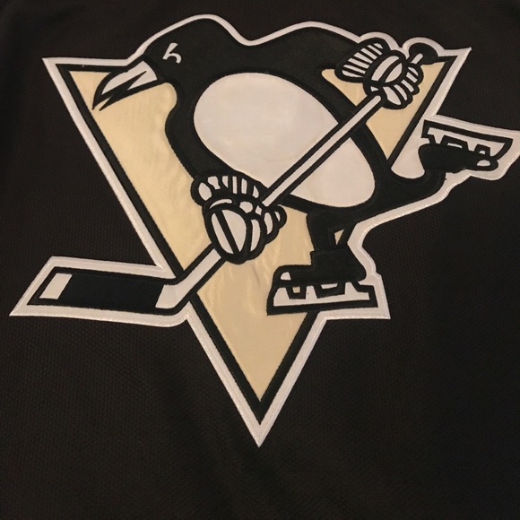 Penguins jersey - Picture 2 of 3