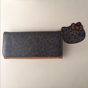 Loungefly Loves Hello Kitty Leopard Print Wallet