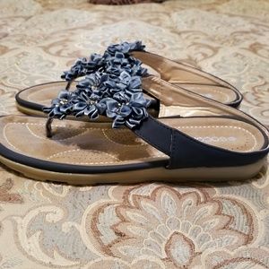 Fancy sandals Size 9