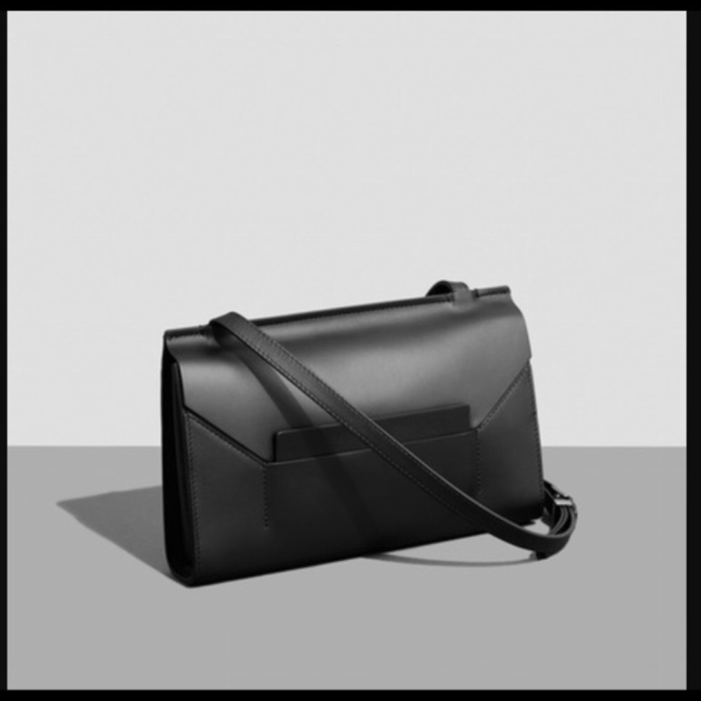 Everlane E1 cross body bag