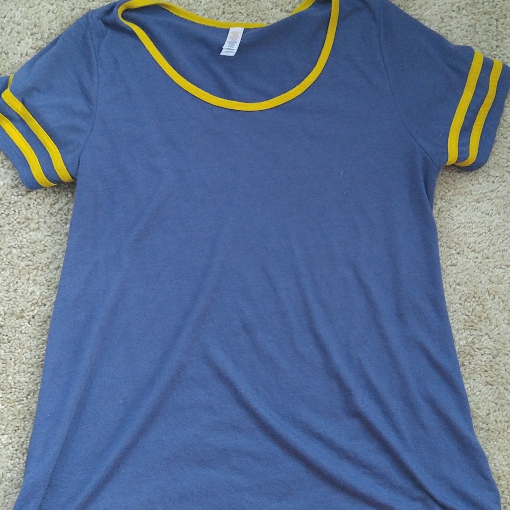 Blue Classic T - LulaRoe