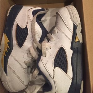 Jordan 6 retro low