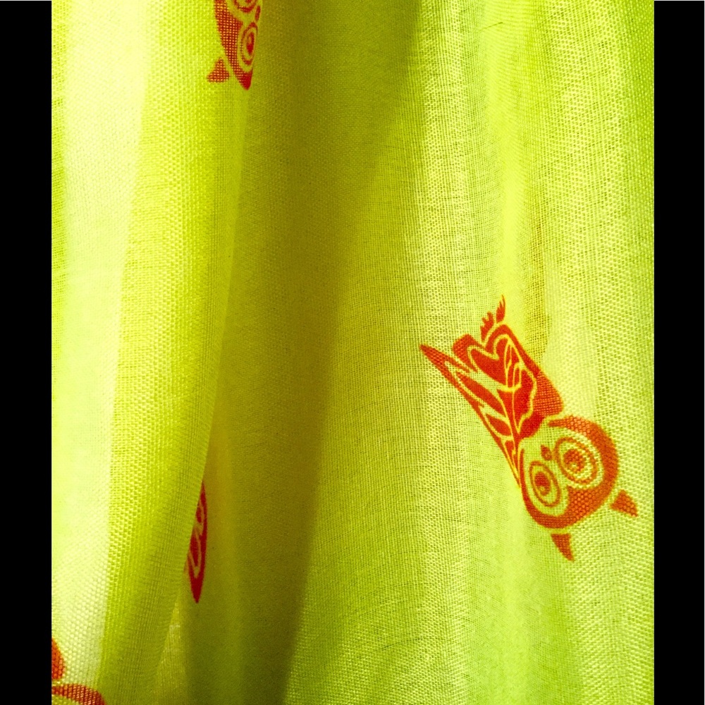 Yellow Orange Owl Fashion Neck Scarf NWOT - Picture 4 of 5