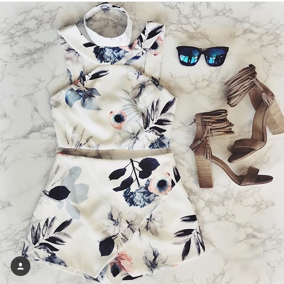 Two piece skirt and crop top set from Vestique - Picture 2 of 3