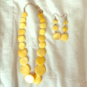 CLOSET CLOSING 11/4! Statement Necklace/Earrings!