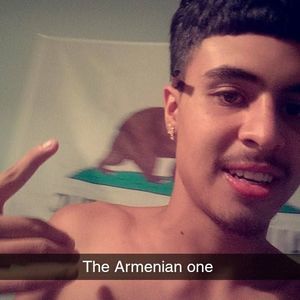 Meet your Posher, Larry