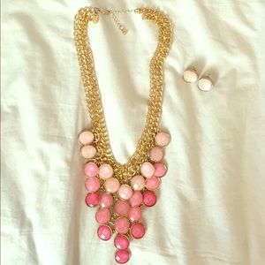 CLOSET CLOSING 11/4! Statement Necklace/Earrings!