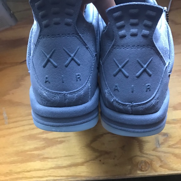 Air Jordan 4 kaws RARE size11 unworn 100%Authentic main image 5