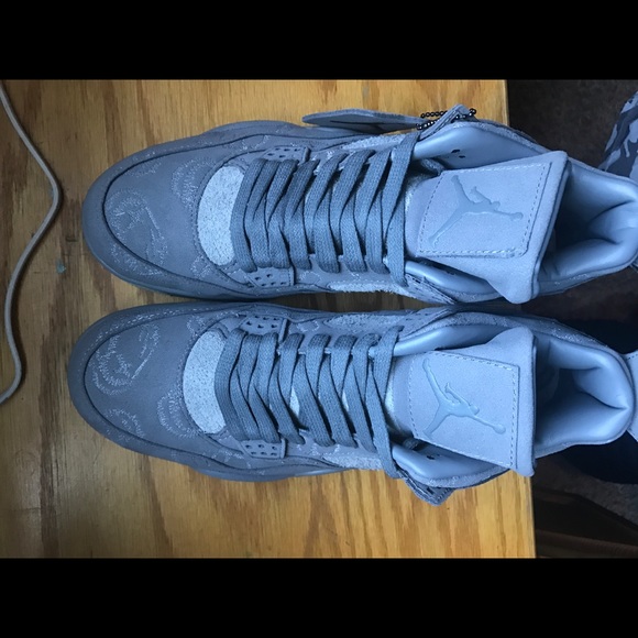 Air Jordan 4 kaws RARE size11 unworn 100%Authentic main image 4